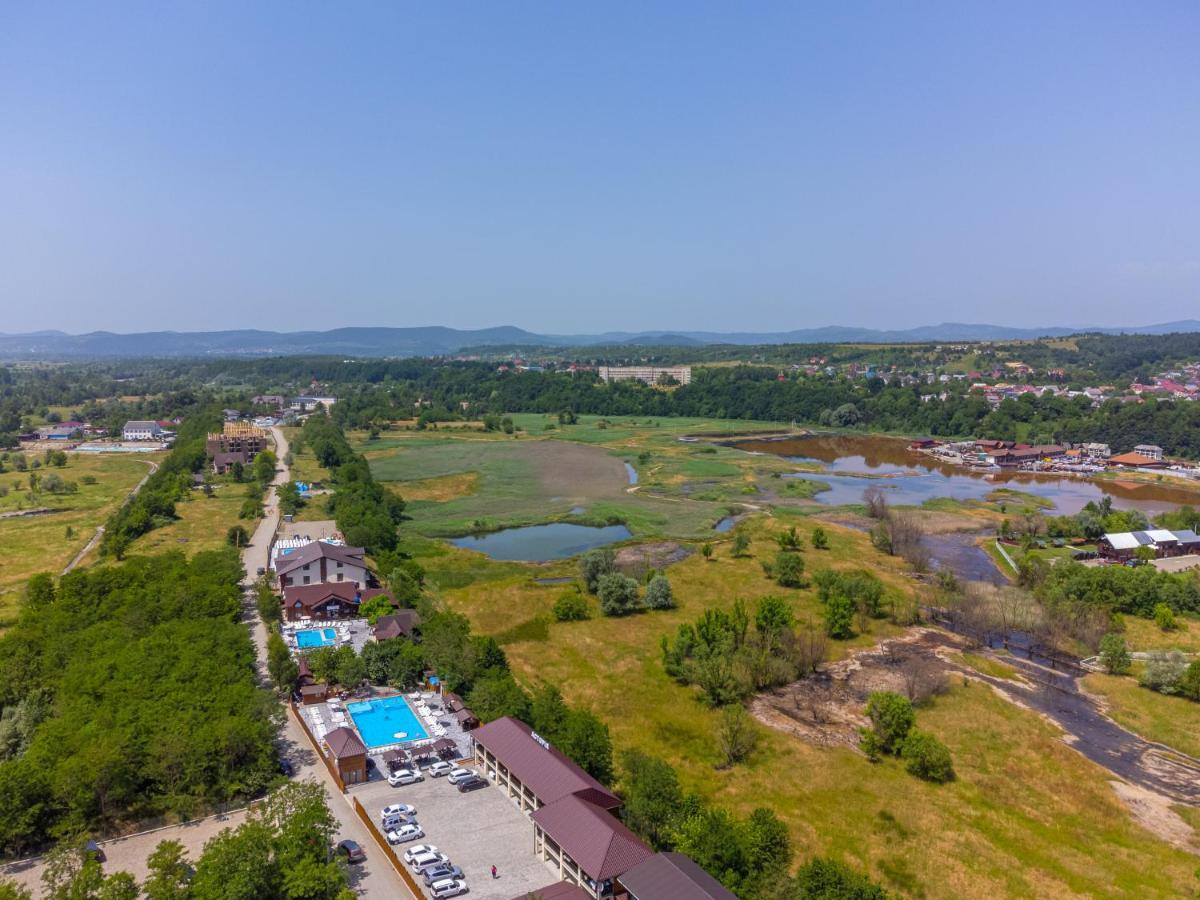Отель Astoria Солотвино